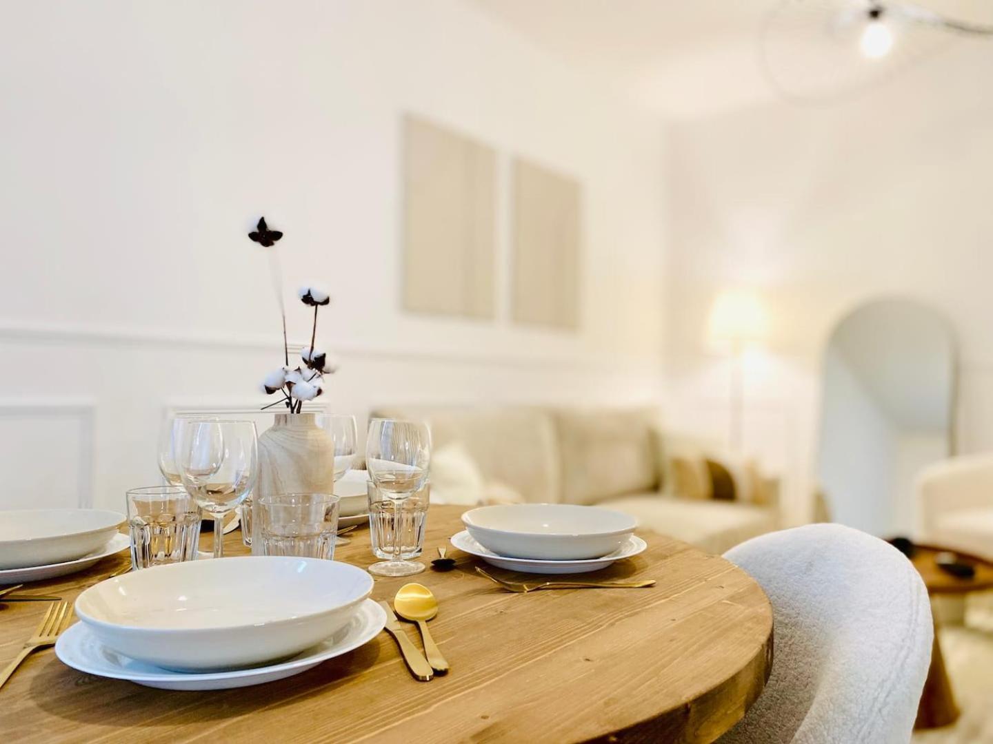 Le Subtil - Best Keys - Elegance & Confort - 2 Chambres Separees - Lit Queen Size - Smart Tv Netflix - Entre Gare & Centre Ville - A 1H De Paris - Wifi Fibre - Check-In Autonome Sens Buitenkant foto