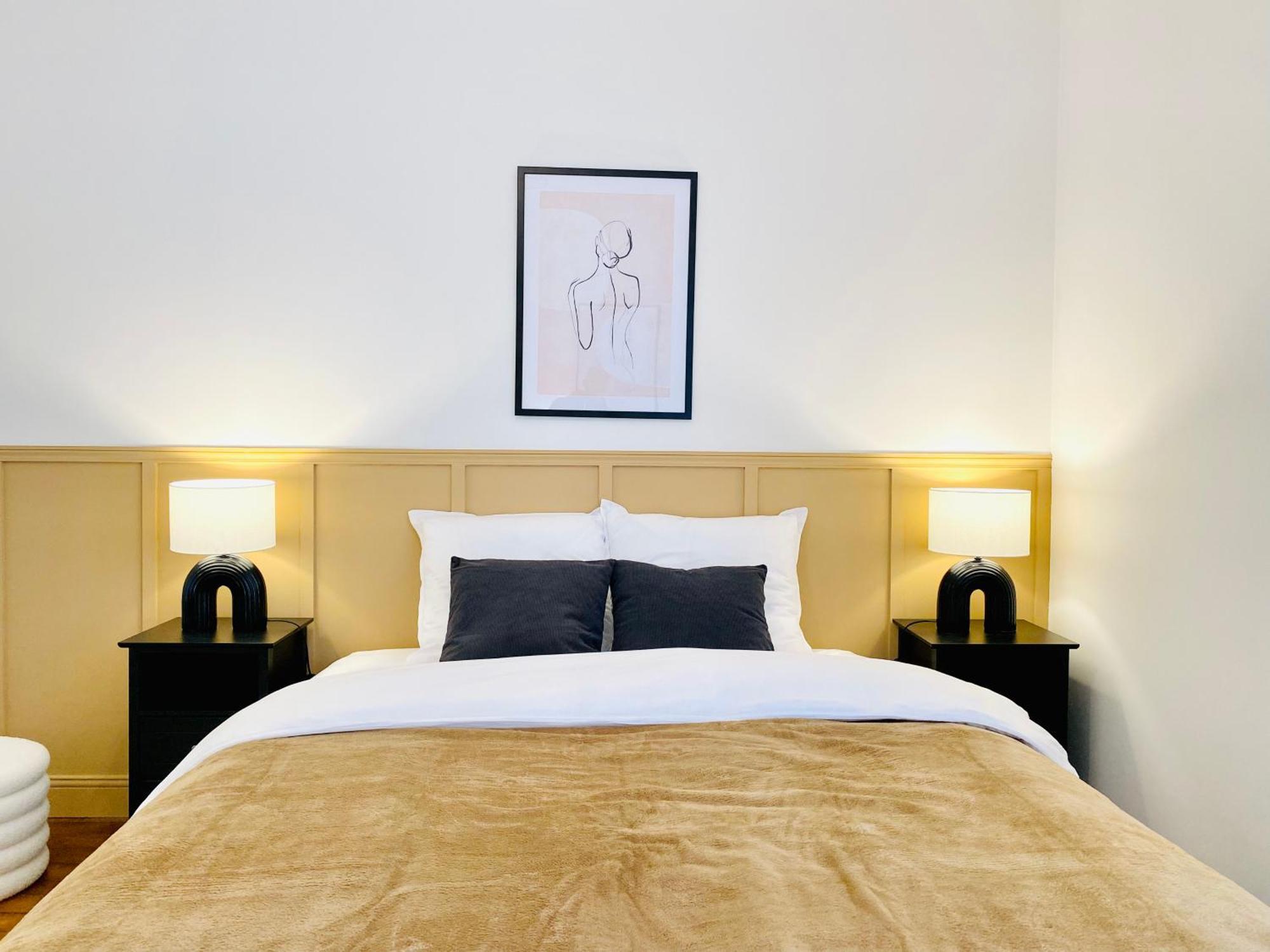 Le Subtil - Best Keys - Elegance & Confort - 2 Chambres Separees - Lit Queen Size - Smart Tv Netflix - Entre Gare & Centre Ville - A 1H De Paris - Wifi Fibre - Check-In Autonome Sens Buitenkant foto